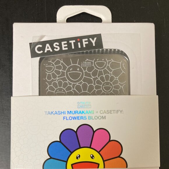 Takashi Murakami Casetify Snappy Cardholder Stand, Mirror finish, NEW authentic!